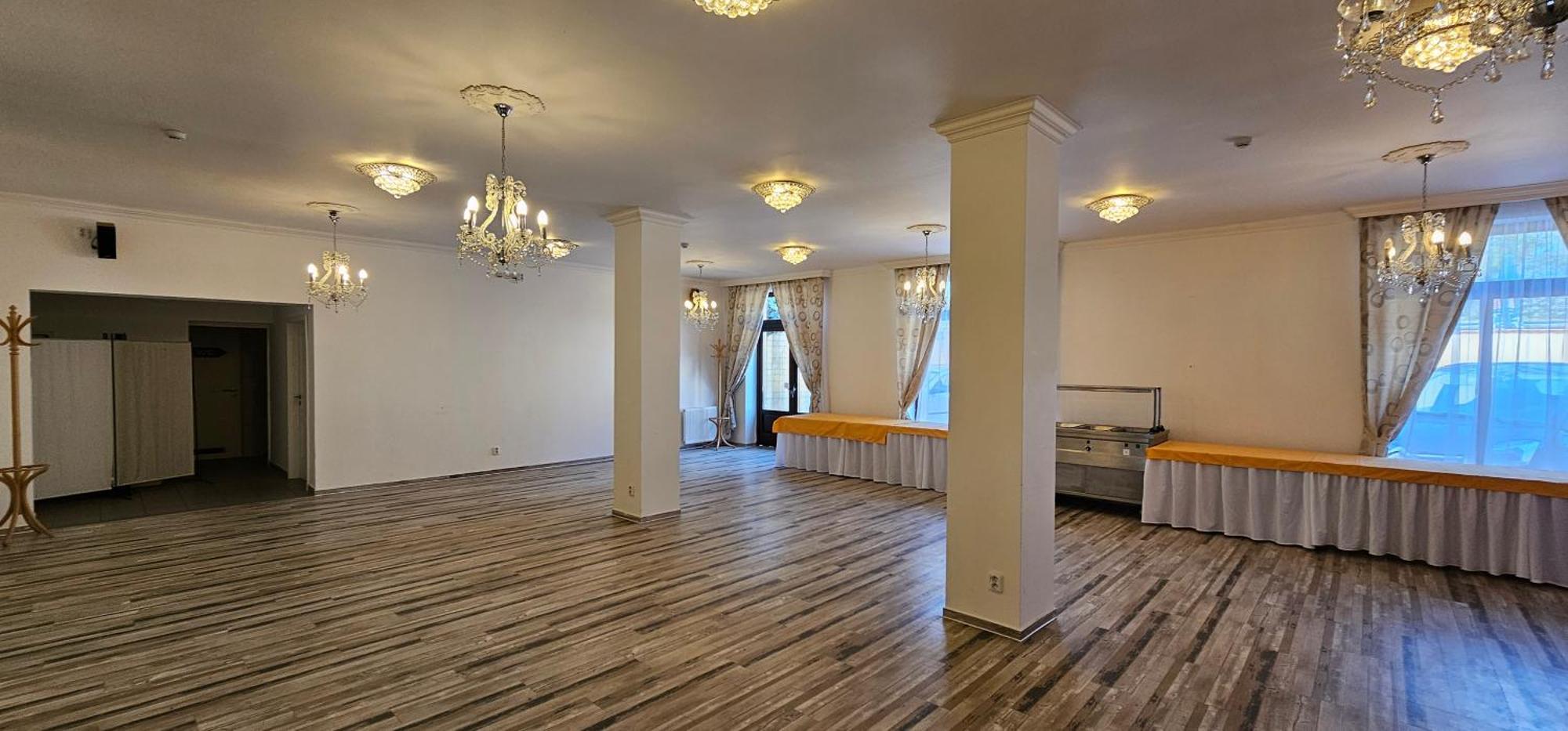 Zamecky Hotel Lednice Dış mekan fotoğraf