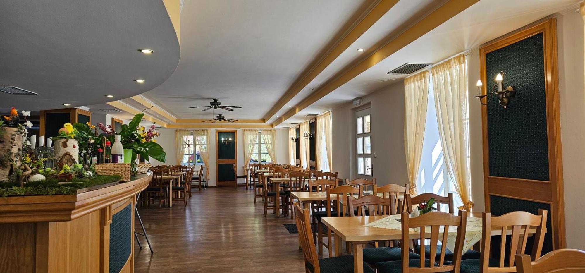 Zamecky Hotel Lednice Dış mekan fotoğraf