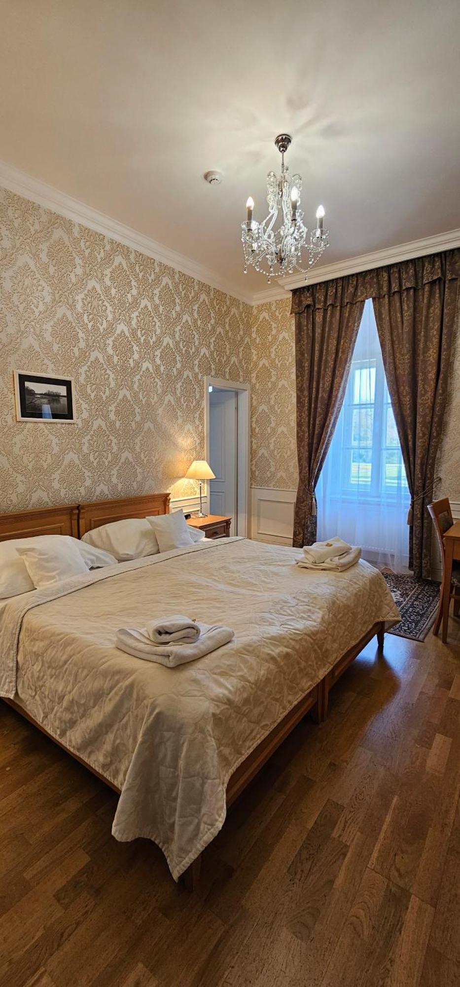 Zamecky Hotel Lednice Dış mekan fotoğraf