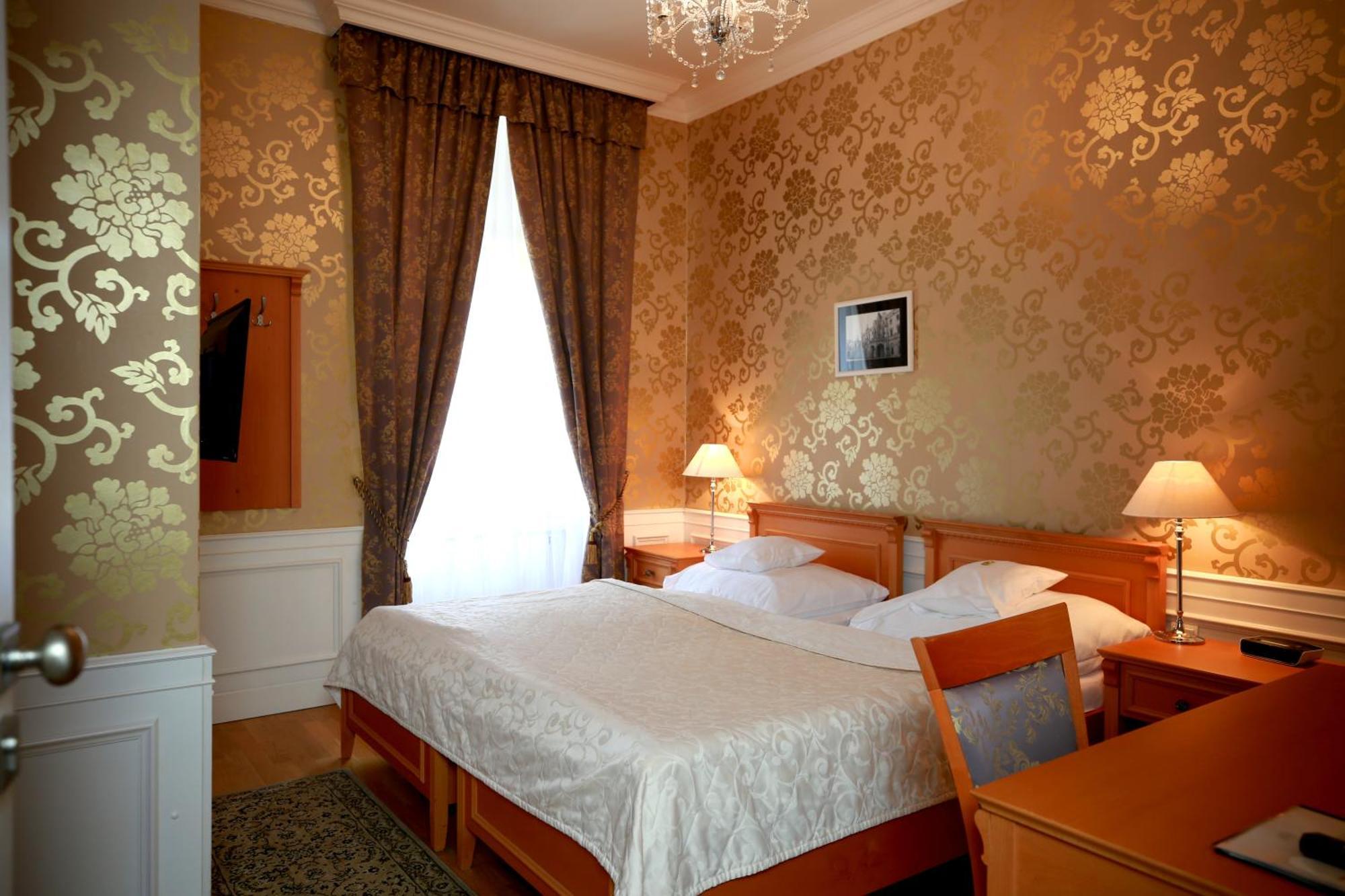 Zamecky Hotel Lednice Dış mekan fotoğraf