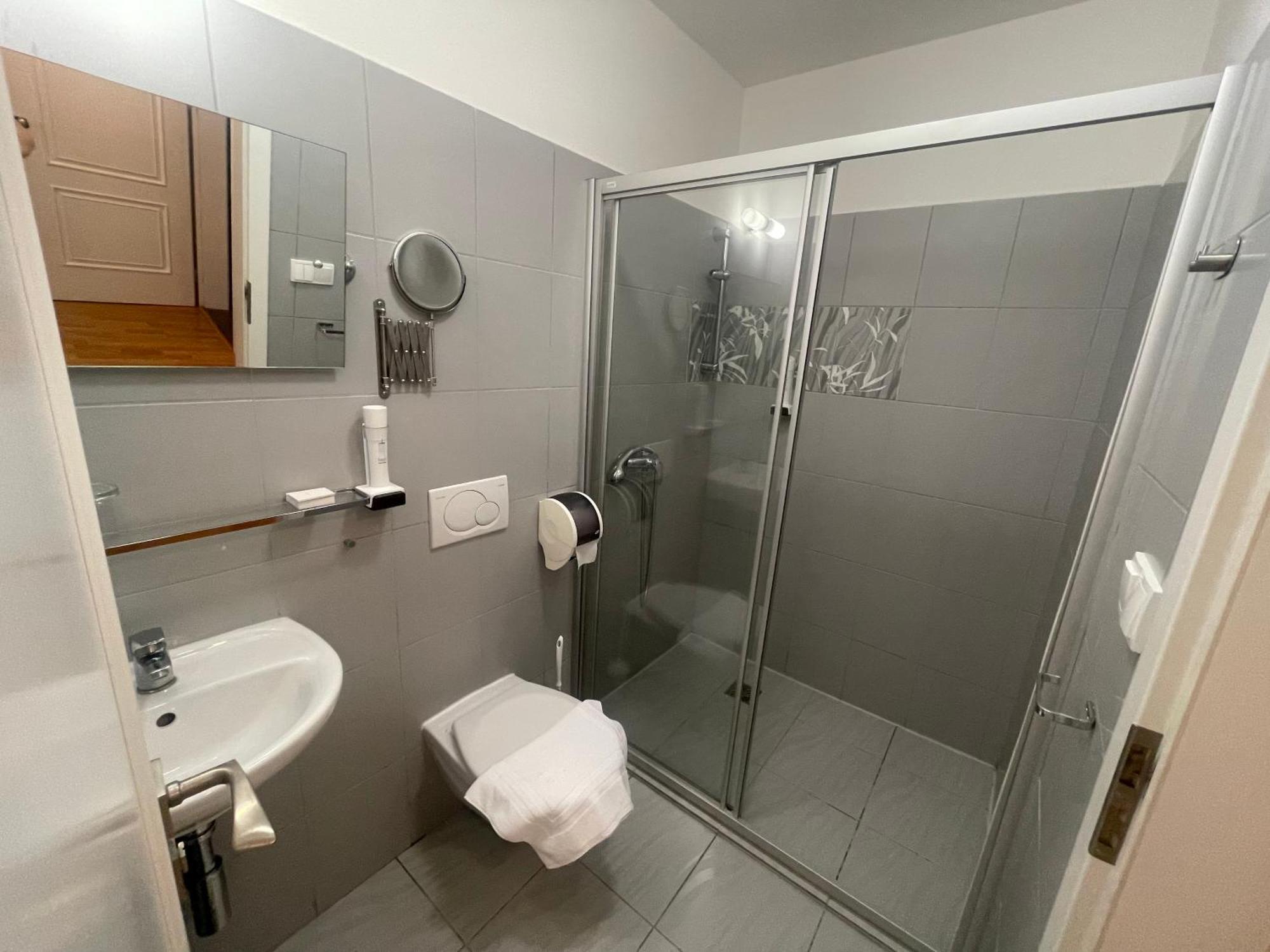 Zamecky Hotel Lednice Dış mekan fotoğraf